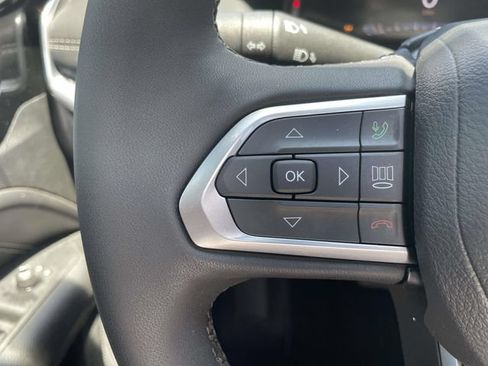 Certified 2023 Jeep Compass High Altitude AWD/4WD image 24
