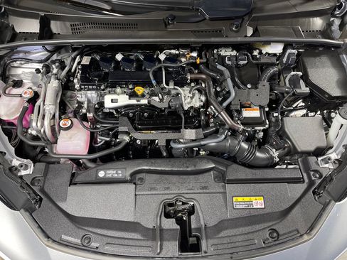 Used 2023 Toyota Prius Prime FWD image 9