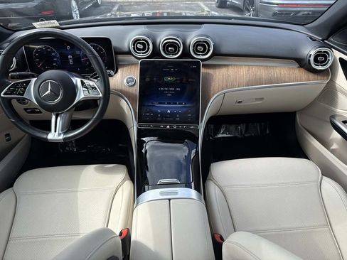 Used 2022 Mercedes-Benz C 300 4MATIC Sedan w/ Exclusive Trim Package image 17