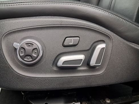 Used 2018 Audi S6 Prestige image 12