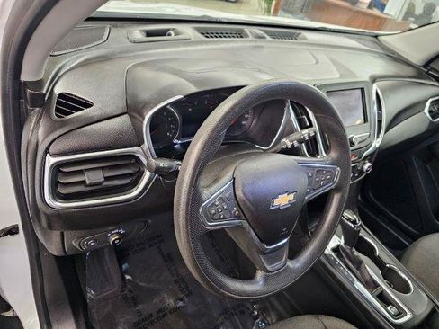 Used 2020 Chevrolet Equinox LT FWD image 8