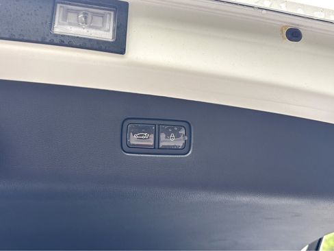 New 2026 Genesis GV70 2.5T image 33