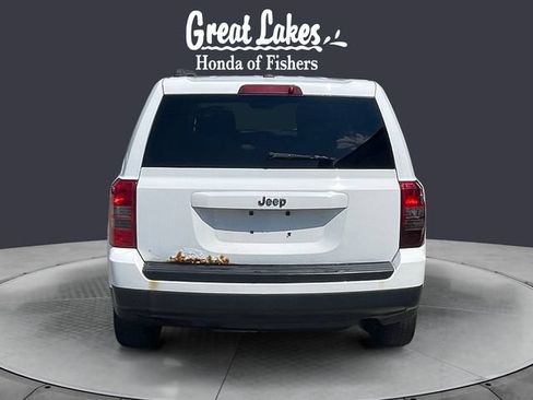 Used 2013 Jeep Patriot Latitude FWD image 4