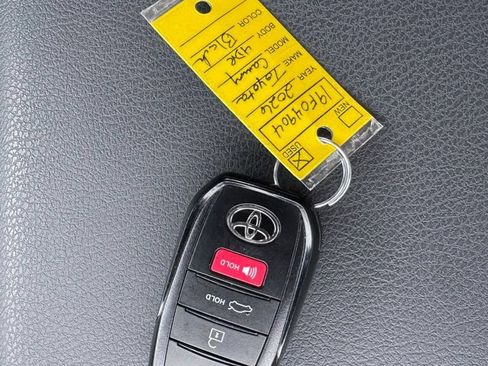 Used 2026 Toyota Camry LE FWD image 30
