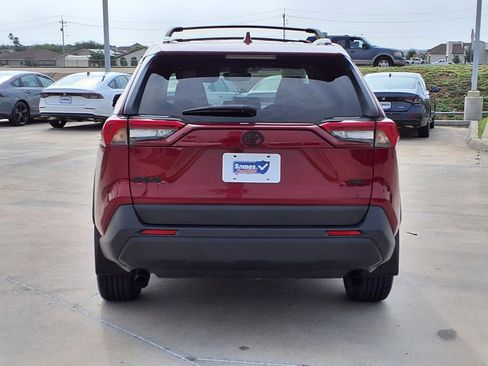 Used 2025 Toyota RAV4 XLE Premium FWD image 6