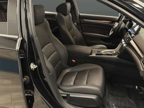 Used 2020 Honda Accord Sport image 25