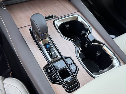 New 2026 Lexus RX 450h RX 450h+ Luxury image 24