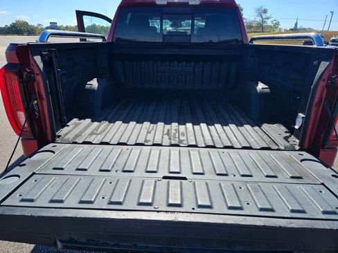 Used 2022 GMC Sierra 1500 SLT image 23