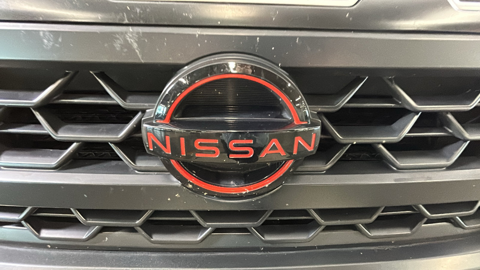 Used 2026 Nissan Frontier PRO-4X AWD/4WD image 9