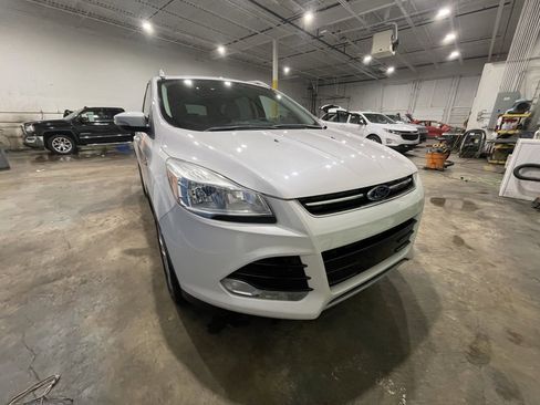 Used 2015 Ford Escape Titanium image 1