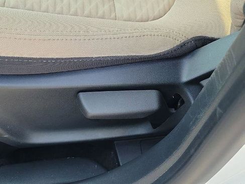 Certified 2022 Ford Escape SE w/ Cold Weather Package AWD/4WD image 24