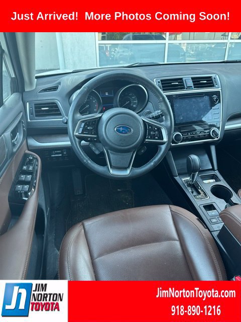 Used 2018 Subaru Outback 3.6R Touring AWD/4WD image 7