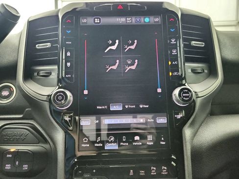 New 2026 RAM 2500 Tradesman AWD/4WD image 27