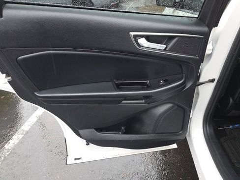 Used 2015 Ford Edge SEL w/ Equipment Group 201A image 26