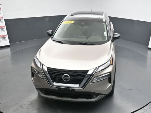 Used 2021 Nissan Rogue SL AWD/4WD image 26