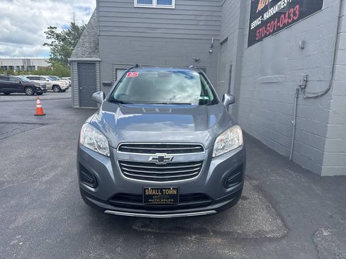 Used 2015 Chevrolet Trax LT w/ LPO, Protection Package AWD/4WD image 2