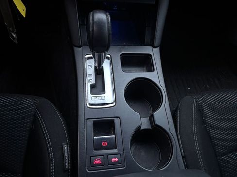 Used 2018 Subaru Outback 2.5i Premium image 7