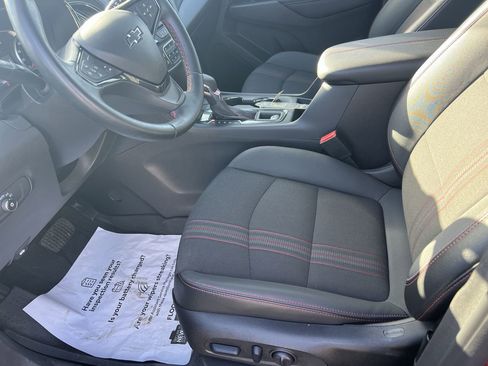 Used 2024 Chevrolet Equinox RS w/ LPO, Floor Liner Package image 16