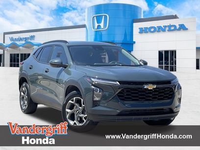 Used 2025 Chevrolet Trax LT