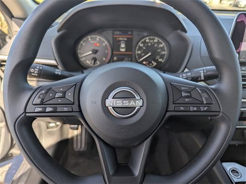 Certified 2025 Nissan Altima 2.5 S image 37