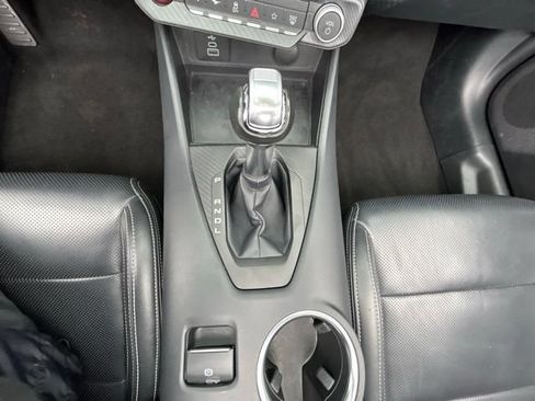Used 2025 Ford Mustang Premium RWD image 29