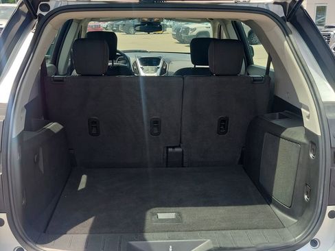 Used 2017 Chevrolet Equinox LS FWD image 8