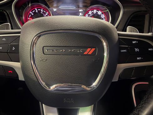 Used 2018 Dodge Challenger GT image 33