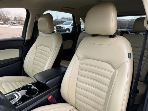 Used 2016 Ford Edge SEL w/ Equipment Group 201A image 11