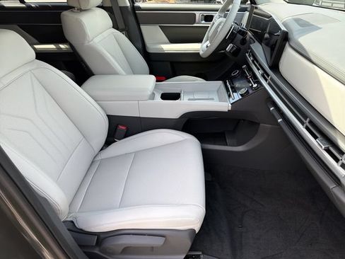 New 2026 Hyundai Santa Fe SEL FWD image 15