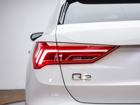 Used 2022 Audi Q3 2.0T Premium image 10