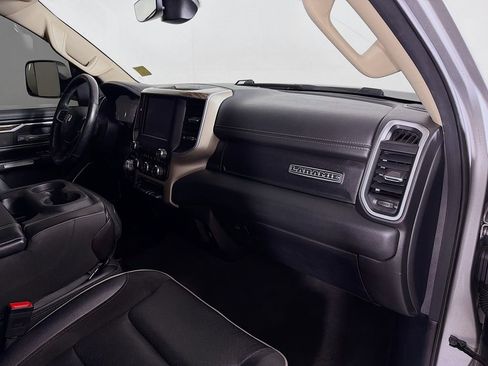 Used 2020 RAM 1500 Laramie w/ Off Road Group AWD/4WD image 26