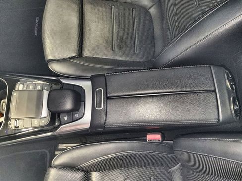 Used 2021 Mercedes-Benz A 35 AMG Base image 21