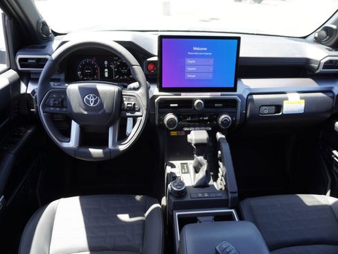 New 2026 Toyota 4Runner TRD Off-Road Premium AWD/4WD image 2