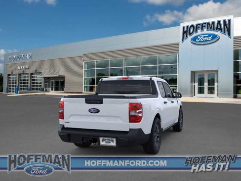 New 2025 Ford Maverick XLT image 8