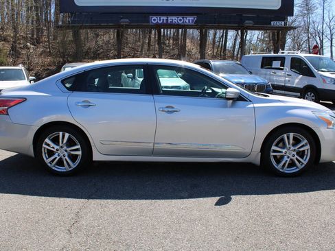 Used 2015 Nissan Altima 3.5 SL image 6