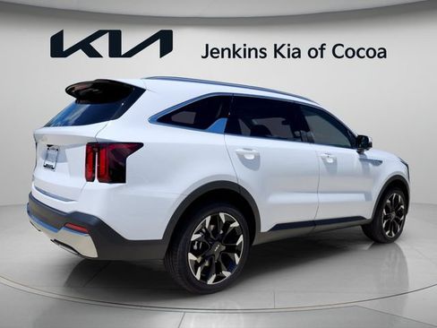 New 2026 Kia Sorento SX FWD image 3