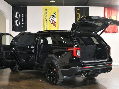 Used 2023 Ford Explorer ST w/ Equipment Group 401A AWD/4WD image 92