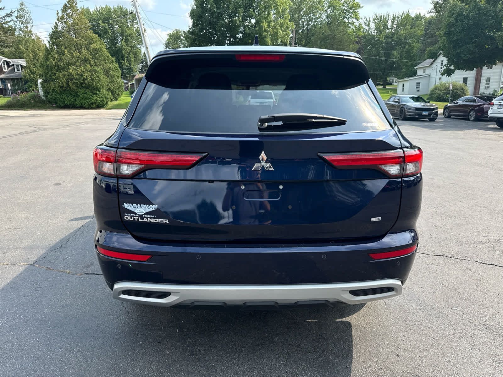 Used 2024 Mitsubishi Outlander SE AWD/4WD image 4