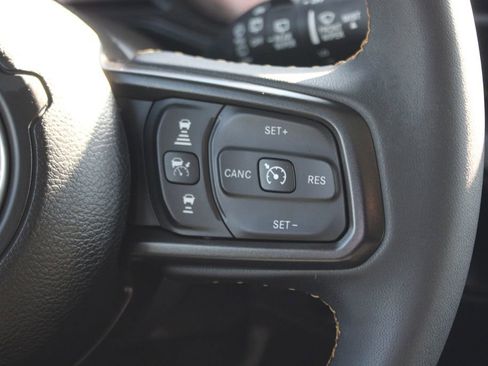 Used 2024 Jeep Wrangler Unlimited Sport AWD/4WD image 19