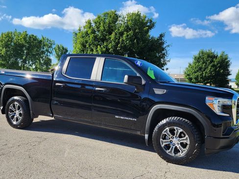 Used 2019 GMC Sierra 1500 4x4 Crew Cab w/ Convenience Package image 8
