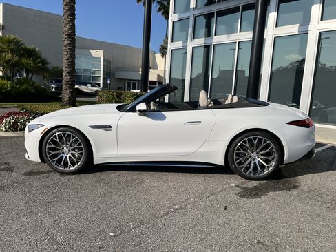 New 2026 Mercedes-Benz SL 43 AMG image 3