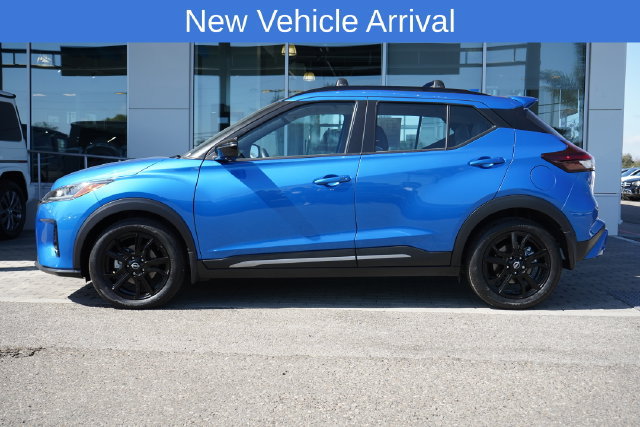 Used 2024 Nissan Kicks SR w/ SR Premium Package FWD image 5