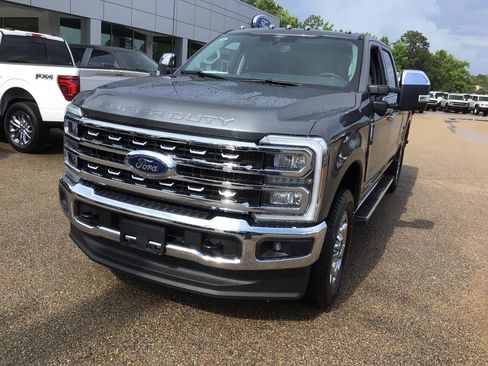 New 2026 Ford F250 Lariat w/ Chrome Package AWD/4WD image 5