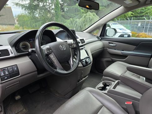 Used 2014 Honda Odyssey EX-L image 9