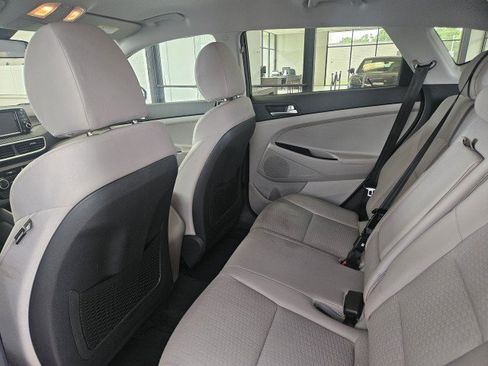 Used 2021 Hyundai Tucson SE w/ Cargo Package AWD/4WD image 9