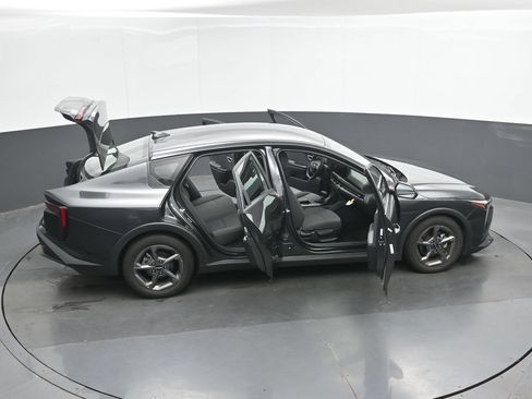Used 2025 Kia K4 FWD image 49