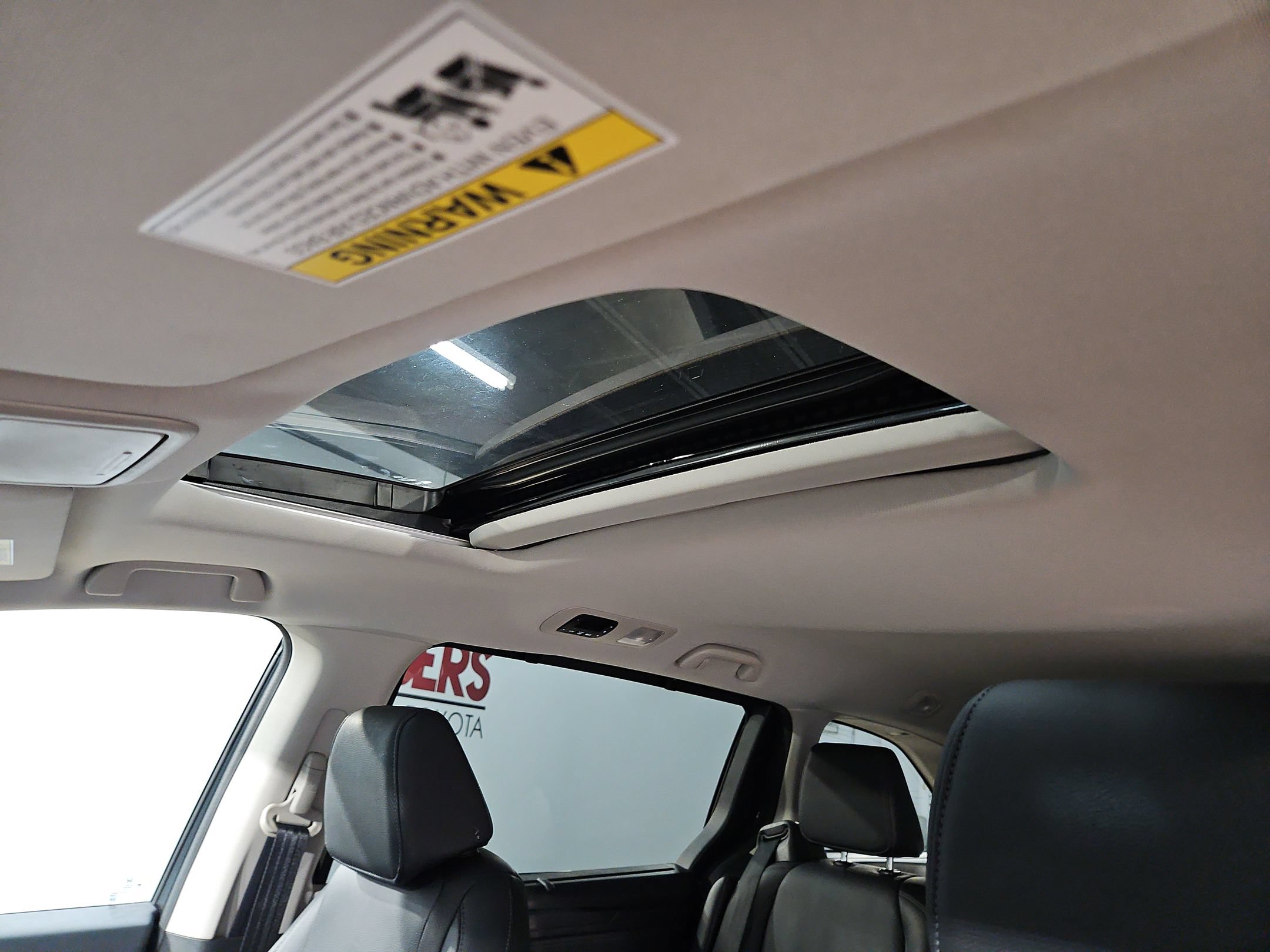 Used 2025 Honda Odyssey EX-L image 25