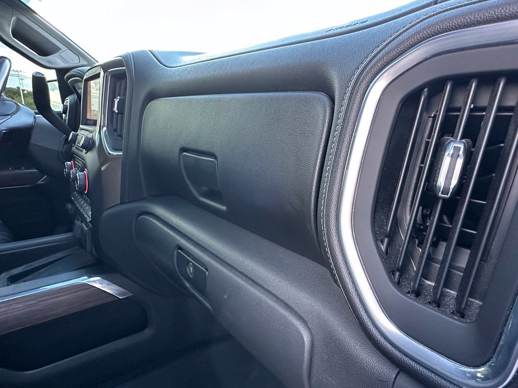 Used 2021 Chevrolet Silverado 1500 High Country w/ Technology Package AWD/4WD image 18
