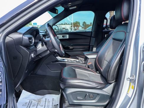 Used 2022 Ford Explorer ST-Line image 8