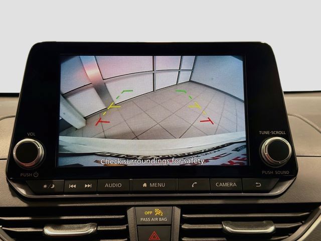 Used 2024 Nissan Altima 2.5 SR AWD/4WD image 12